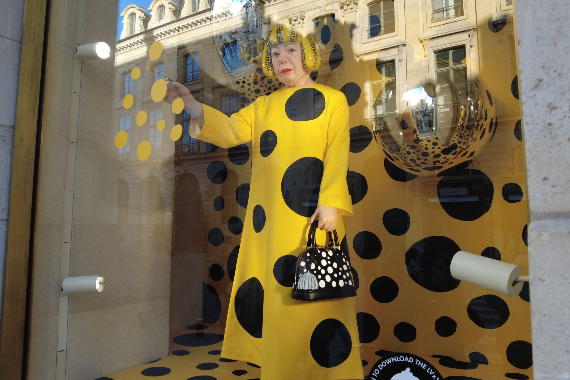 草間彌生ルイヴィトン, Yayoi Kusama Louis Vuitton